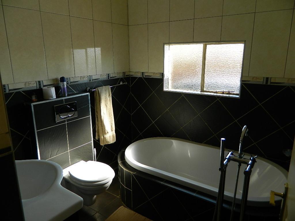 La Picasso Guesthouse Ermelo Ruang foto